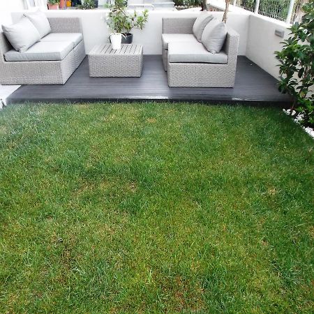 העיירה סקיאתוס Vanessa House Luxury Apartments מראה חיצוני תמונה