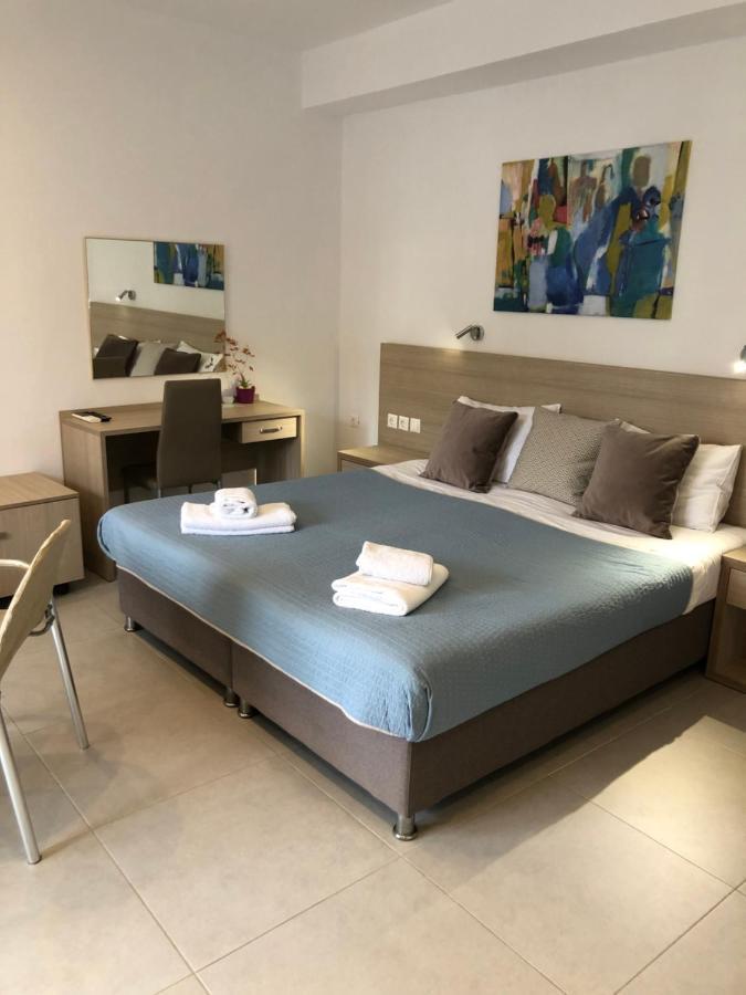 העיירה סקיאתוס Vanessa House Luxury Apartments מראה חיצוני תמונה