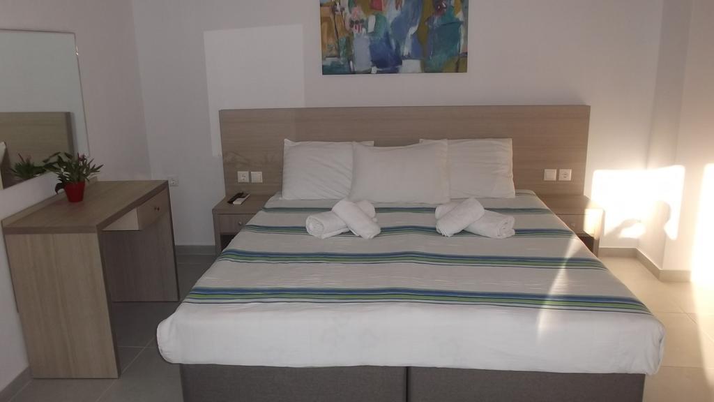העיירה סקיאתוס Vanessa House Luxury Apartments מראה חיצוני תמונה